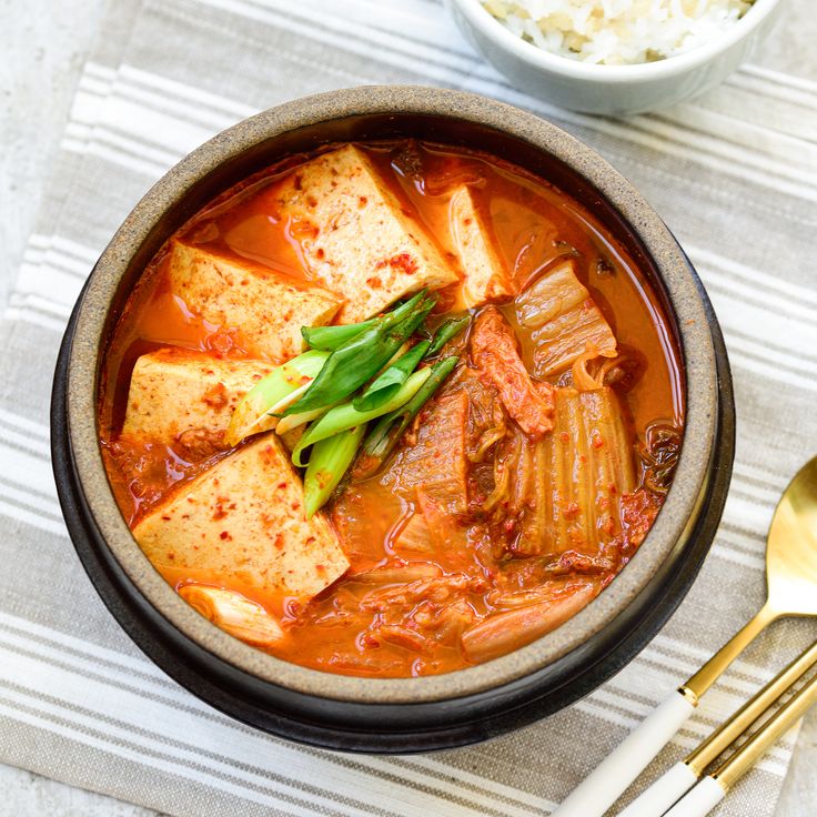 Kimchi Based Dishes (김치전, 김치 볶음밥, 김치 찌게)