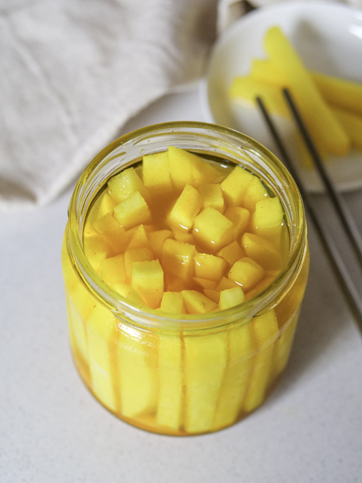 Danmuji/Yellow or Pink Pickled Radish 단무지 vegan