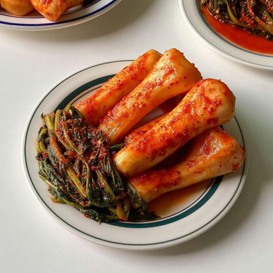 Chonggak Kimchi (국산 열무로 만든 총각김치)