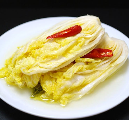 Baek-Non Spicy Napa Kimchi 백김치